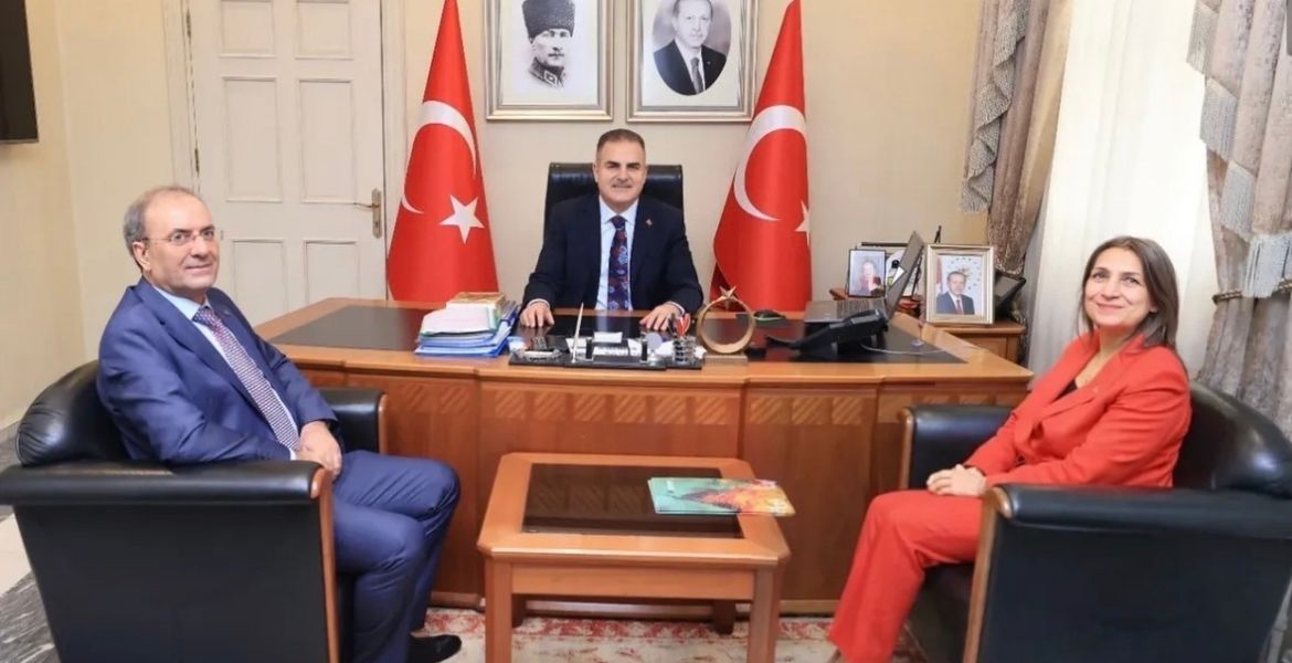 MUĞLA VALİSİ SAYIN DR. İDRİS AKBIYIK’I ZİYARET ETTİK