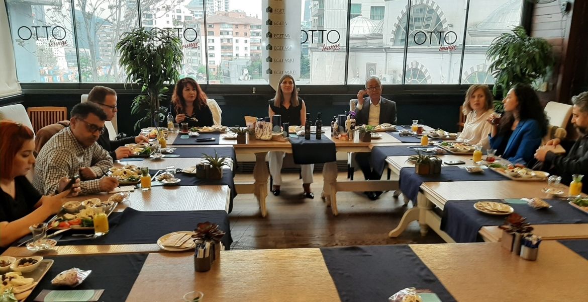 EGET VAKFI’NDAN LAVANTA KOKULU BURS