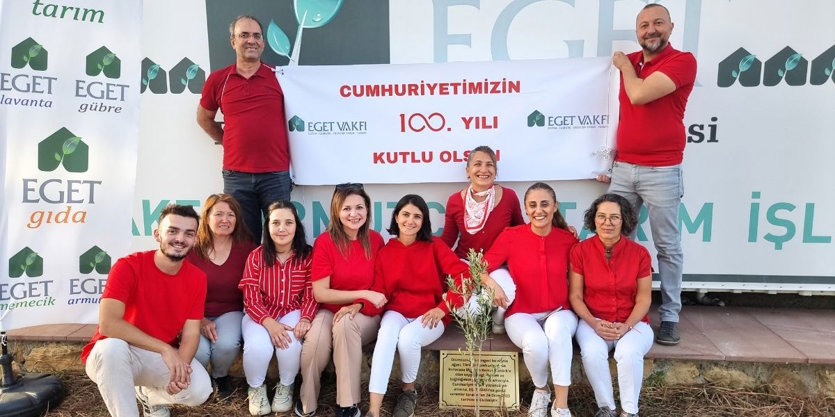 CUMHURİYETİMİZİN 100. YILI ANISINA ZEYTİN FİDANI DİKİMİ