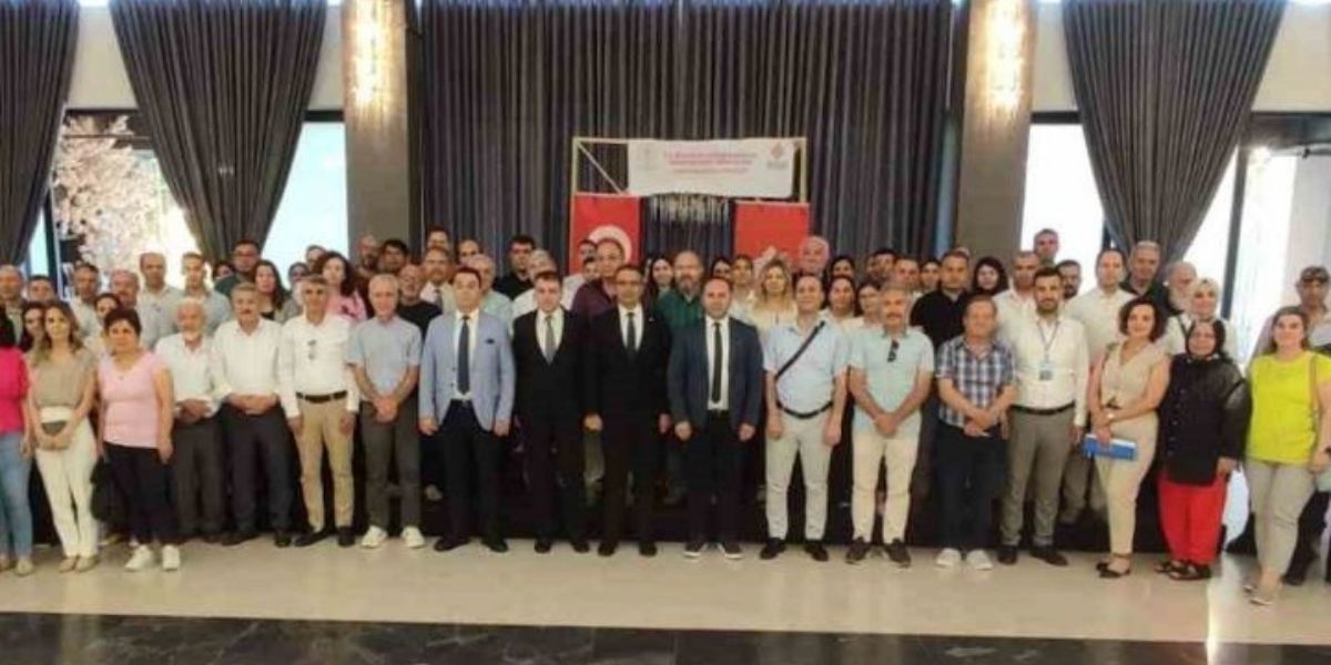 AYDIN VAKIFLAR BÖLGE MÜDÜRLÜĞÜ TARAFINDAN DÜZENLENEN HİZMET İÇİ EĞİTİM PROGRAMINA EGET VAKFI OLARAK KATILDIK