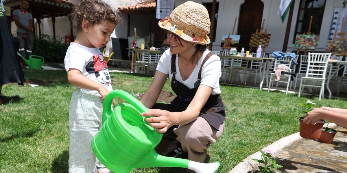 MENTEŞE BELEDİYESİ VE EGET VAKFINDAN ÇOCUKLARA TARIM EĞİTİMİ